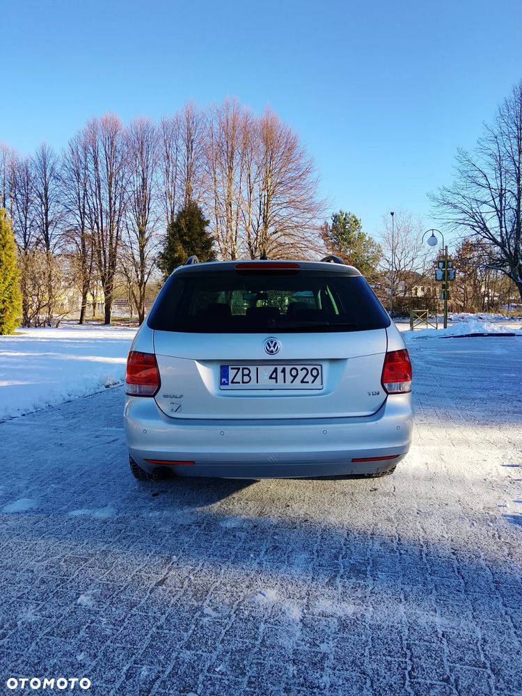 Volkswagen Golf 1.6 TDI Comfortline - 4