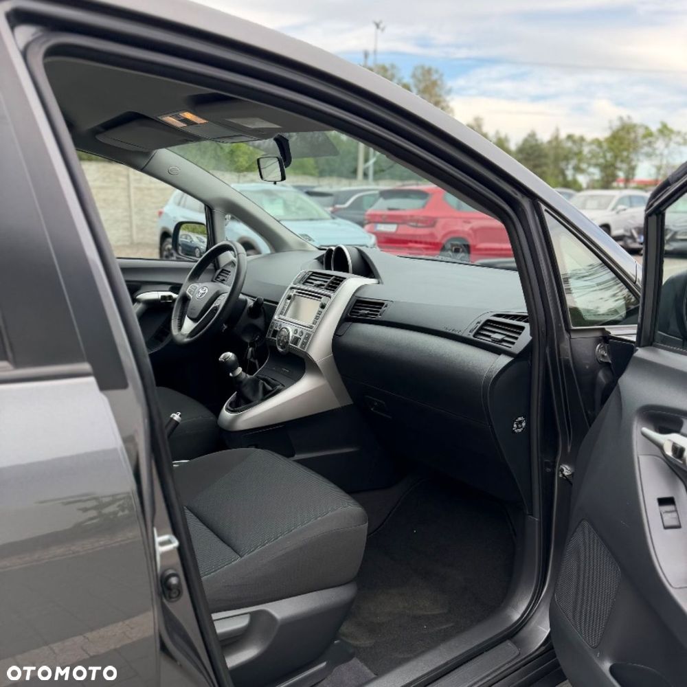Toyota Verso 1.6 Sprint EU6 - 28