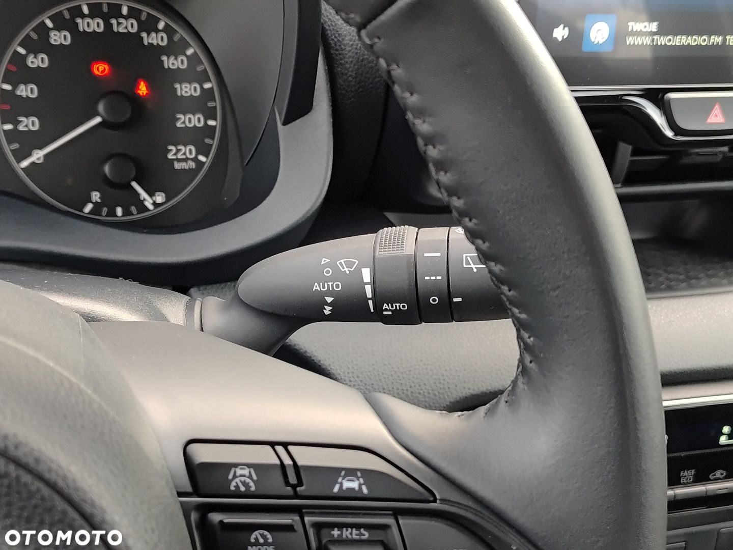 Toyota Yaris Hybrid 1.5 Comfort - 20