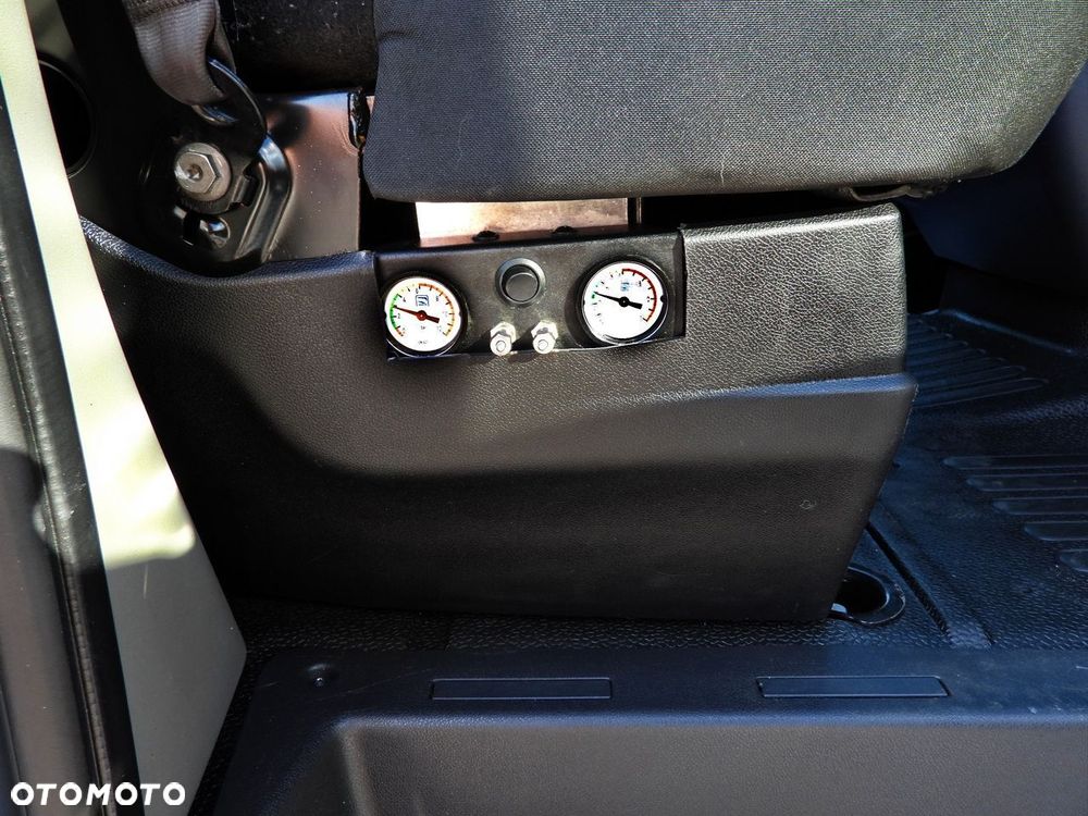 Renault MASTER PLANDEKA 10 PALET WEBASTO TEMPOMAT LEDY PNEUMATYKA KLIMATYZACJA  165KM - 38