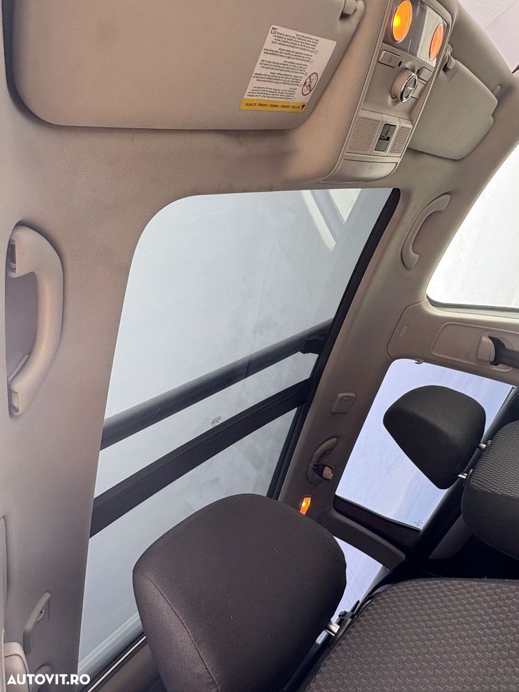 Volkswagen Passat - 8