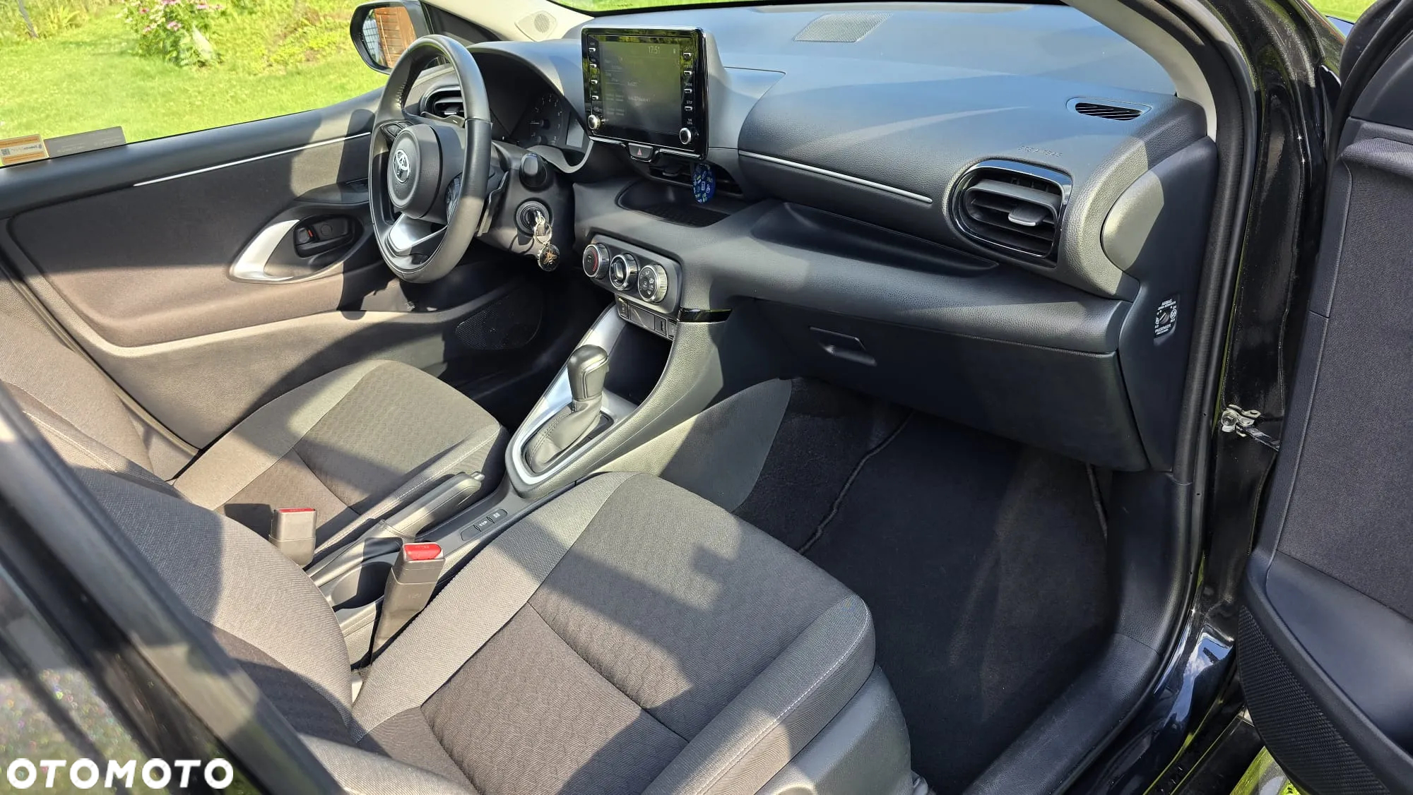 Toyota Yaris 1.5 Comfort CVT - 16