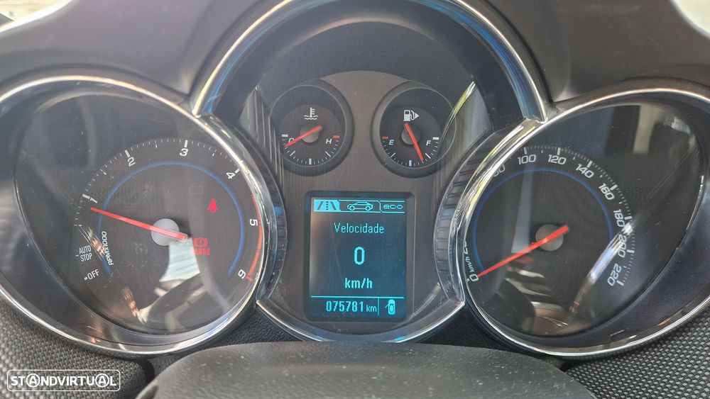 Chevrolet Cruze SW 1.7 VCDi LTZ - 16