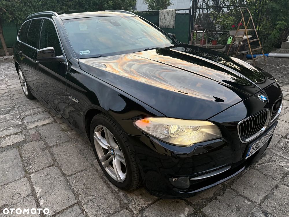 BMW Seria 5 530d xDrive - 4
