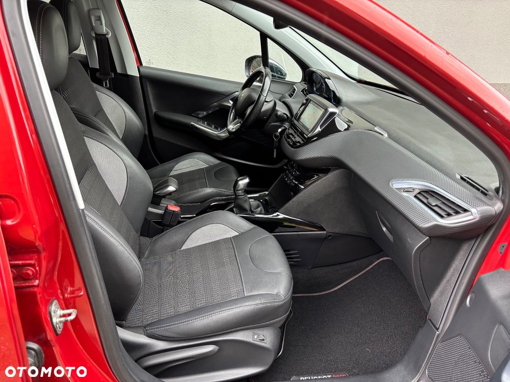 Peugeot 2008 1.6 VTi Allure - 13