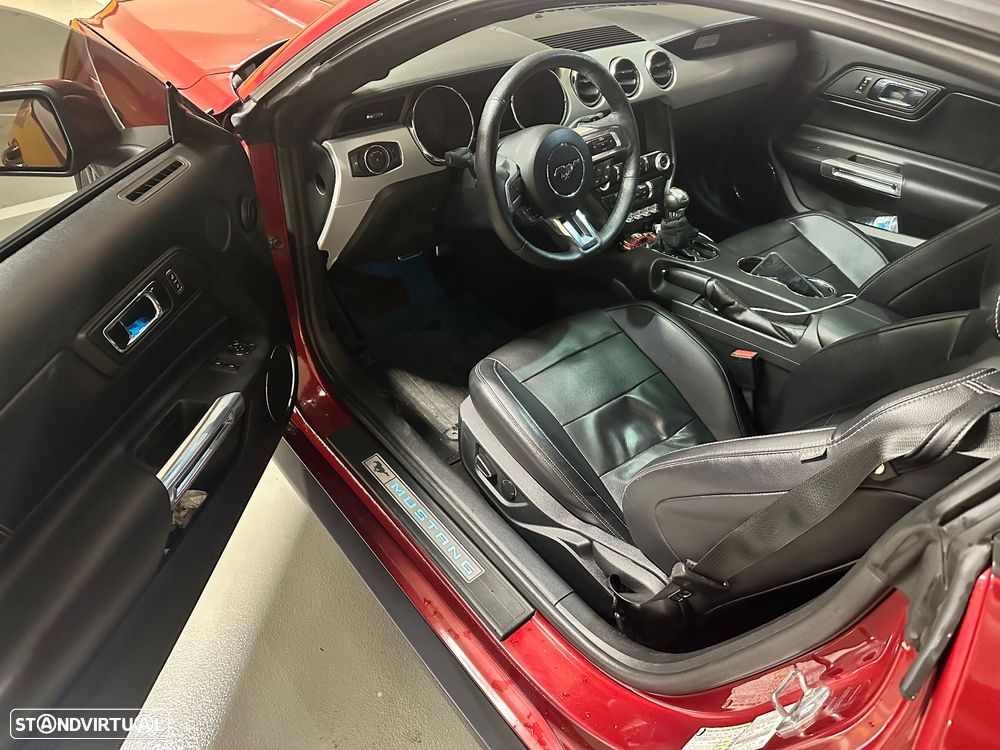 Ford Mustang 2.3 Eco Boost Aut. - 7