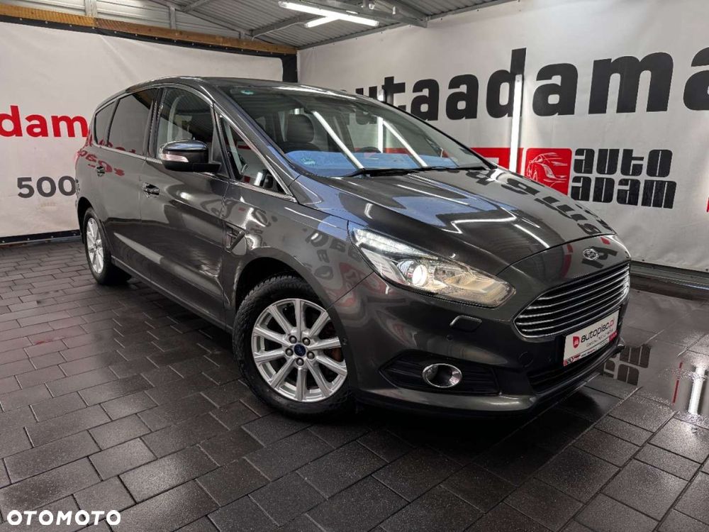 Ford S-Max - 16
