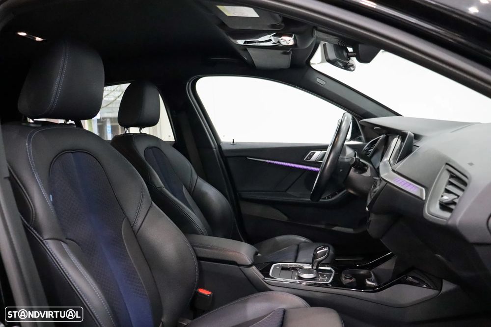 BMW 116 d Pack Desportivo M Auto - 26