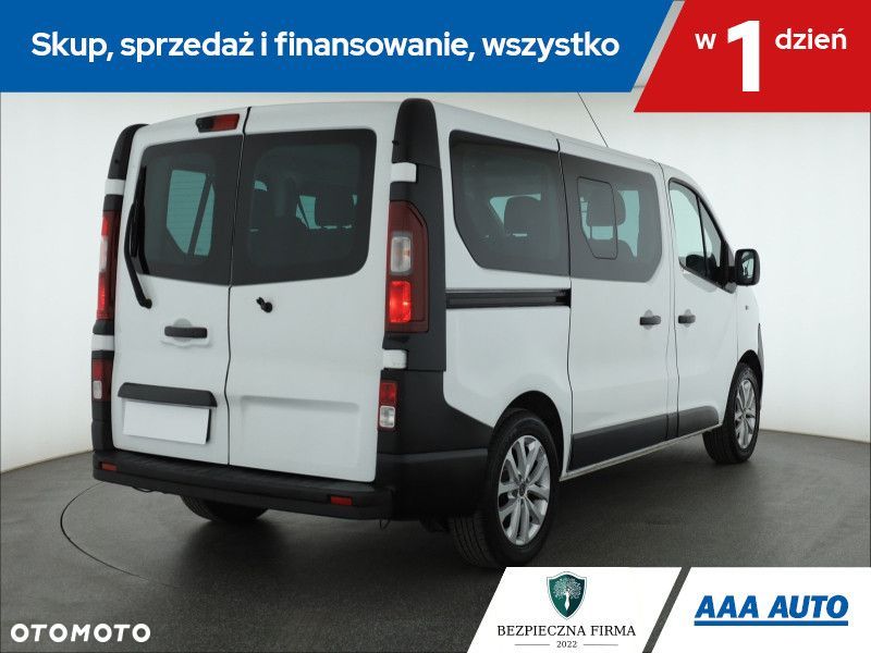 Opel Vivaro - 7