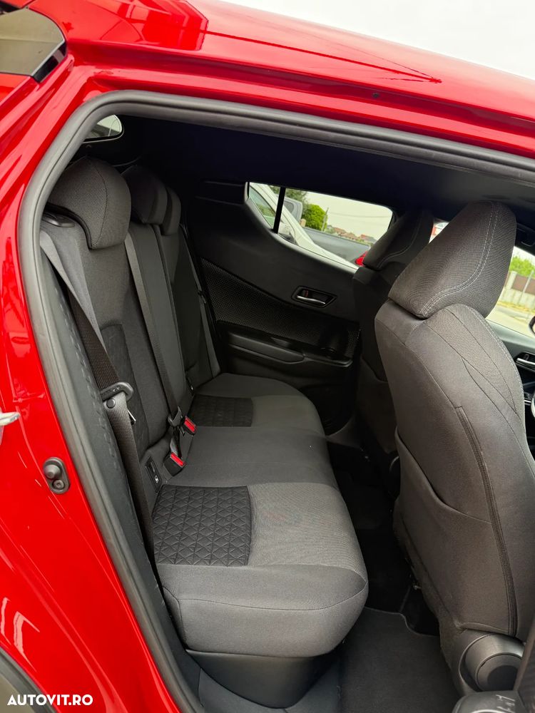 Toyota C-HR 2.0 HSD 184 CP 4x2 CVT Style - 25