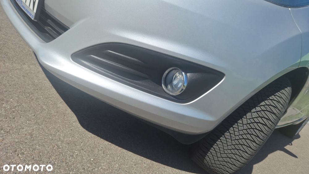 Ford Fiesta 1.4 Trend EU5 - 12