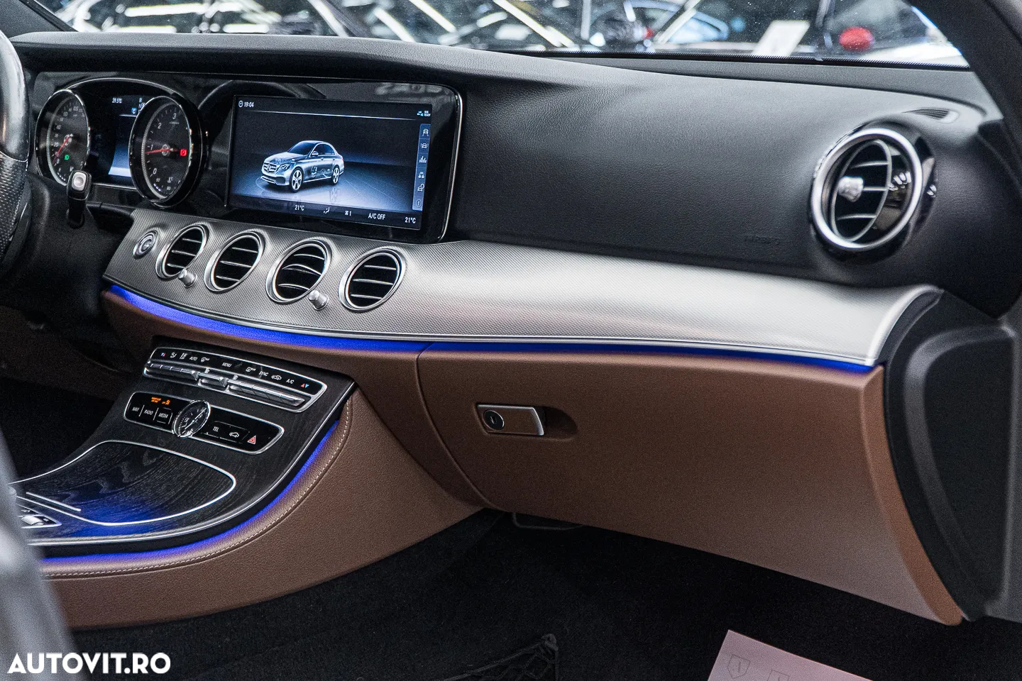 Mercedes-Benz E 200 d 9G-TRONIC Avantgarde - 37