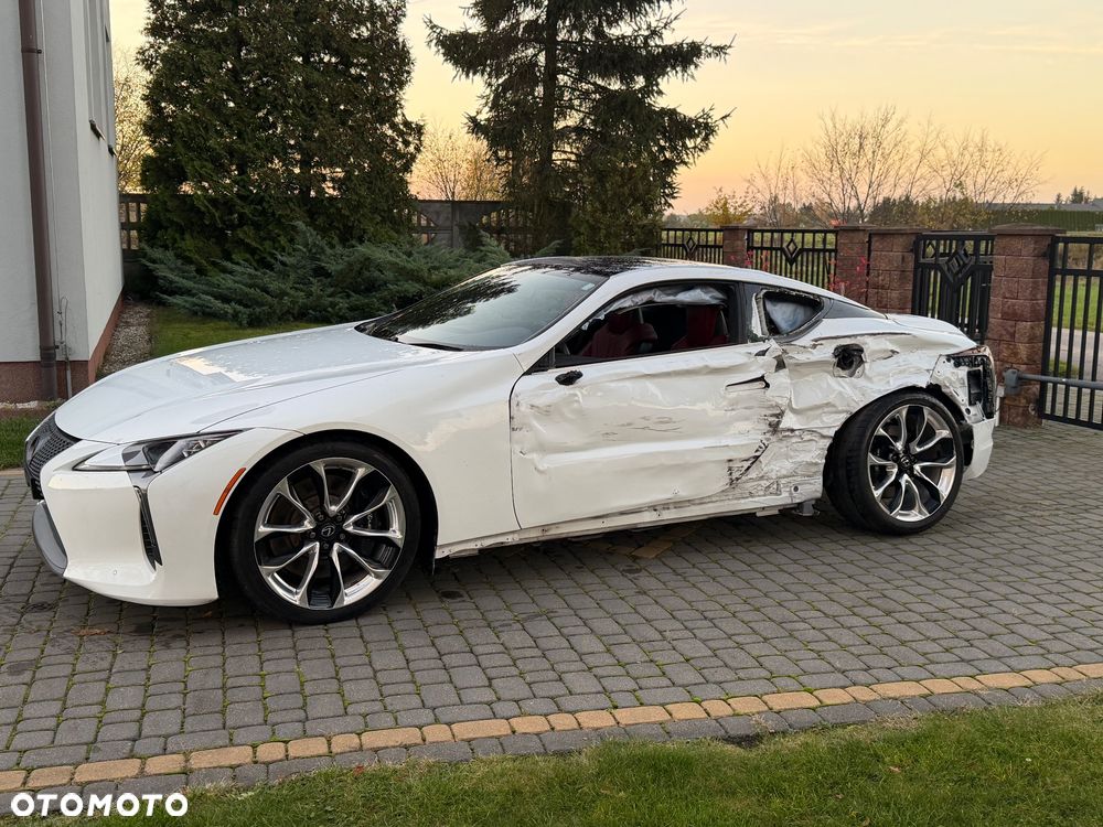 Lexus LC - 9