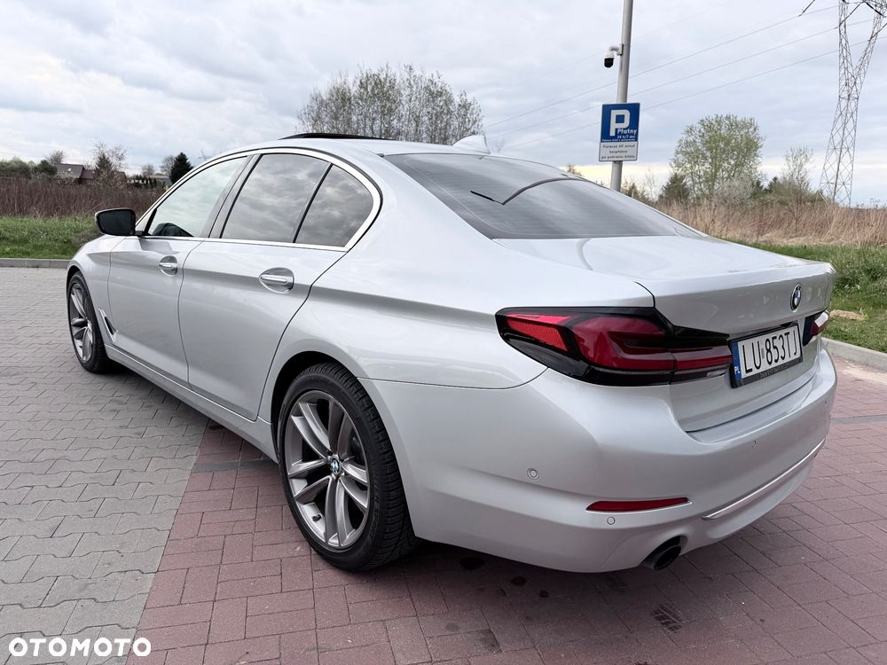 BMW Seria 5 530i xDrive Sport Line - 6
