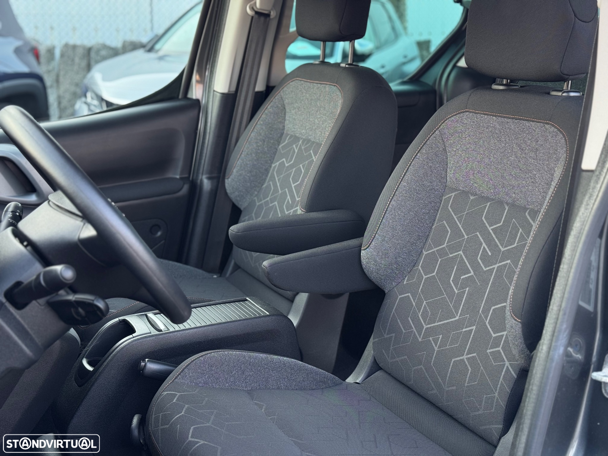 Peugeot Partner 1.6 BlueHDi Style - 20