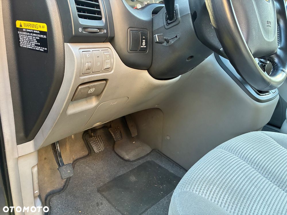 Kia Carnival 2.9 CRDi Tour - 22