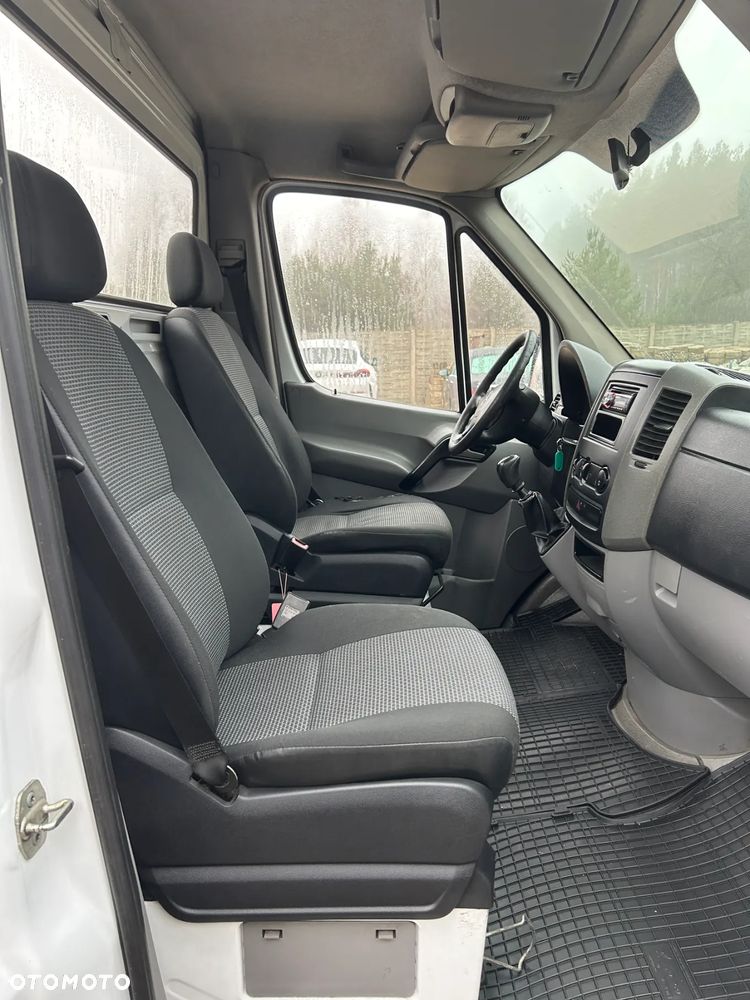 Mercedes-Benz SPRINTER 313 CDI / FAKTURA VAT 23% / 4 SZTUKI / SKRZYNIA 3.40 M / ROZSTAW OSI 3.70 M / 1 WŁAŚCICIEL OD NOWOŚCI / POLSKI SALON / OD NOWOŚCI WOZIŁY TYLKO BUTLE Z GAZEM PO REGIONIE !! - 20