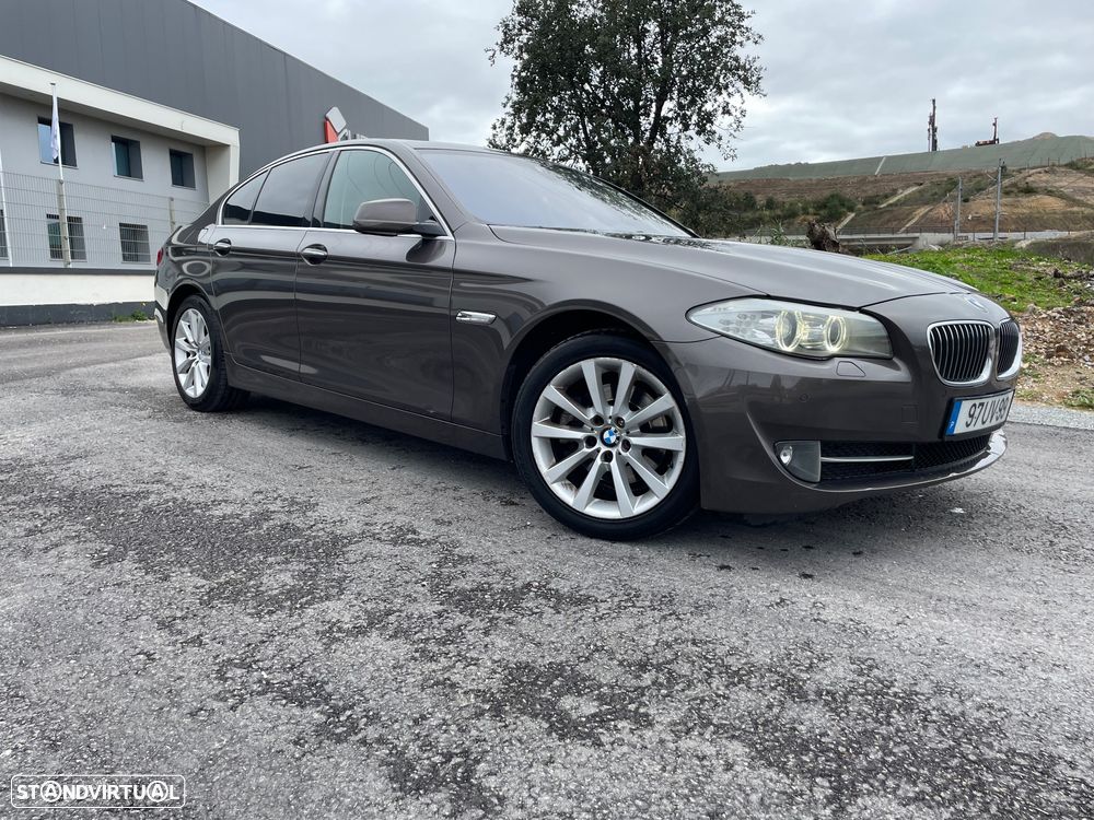 BMW 520 d Aut. Luxury Line - 1