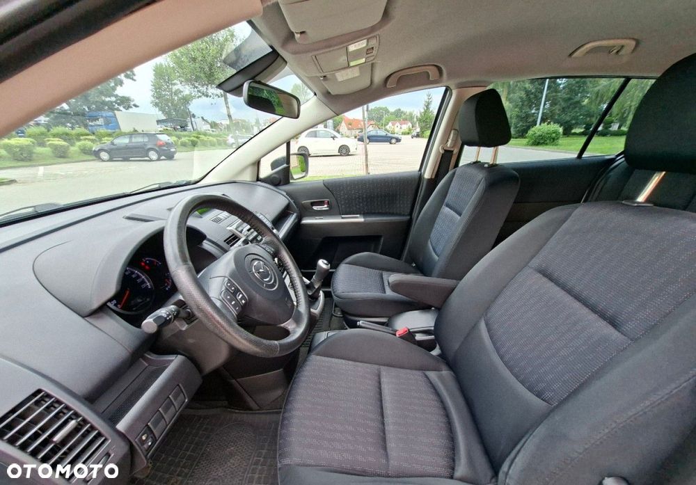 Mazda 5 - 21