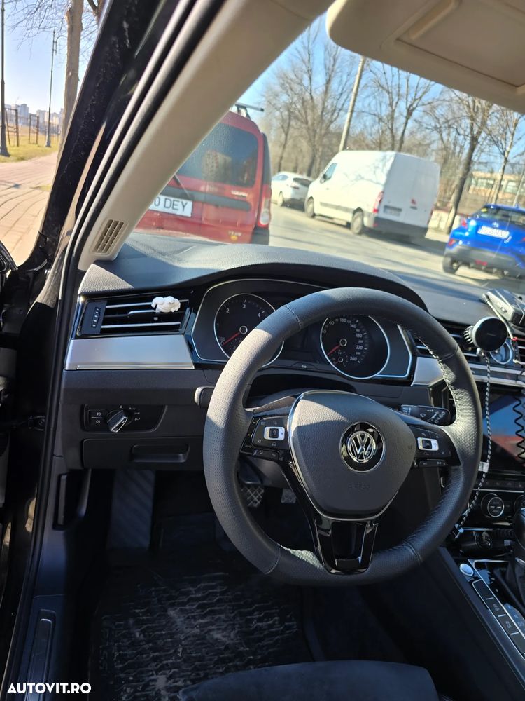 Volkswagen Passat 2.0 TDI DSG 4Motion Highline - 6