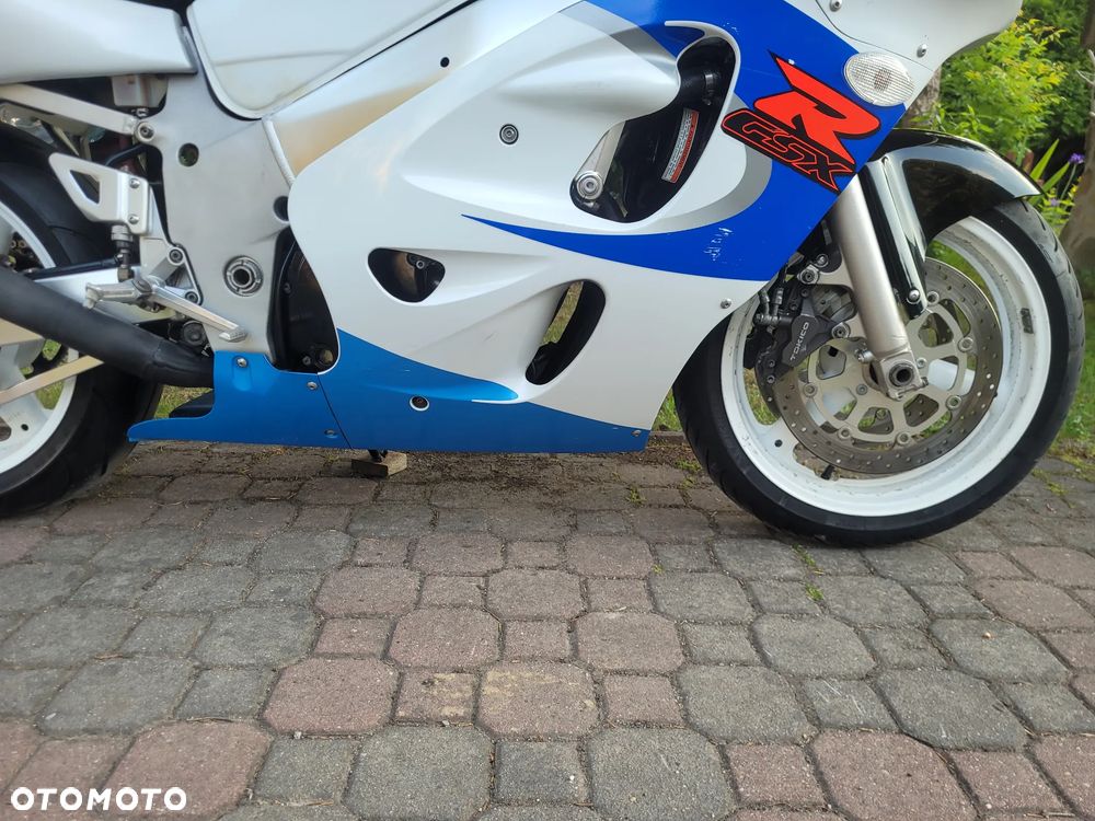 Suzuki GSX-R - 4