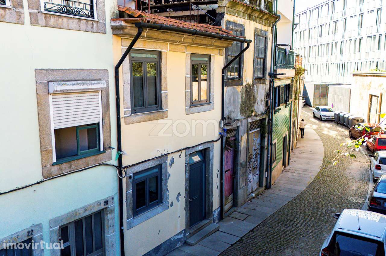 Moradia tradicional em Massarelos, a 2 minutos do rio Douro - Grande imagem: 3/27