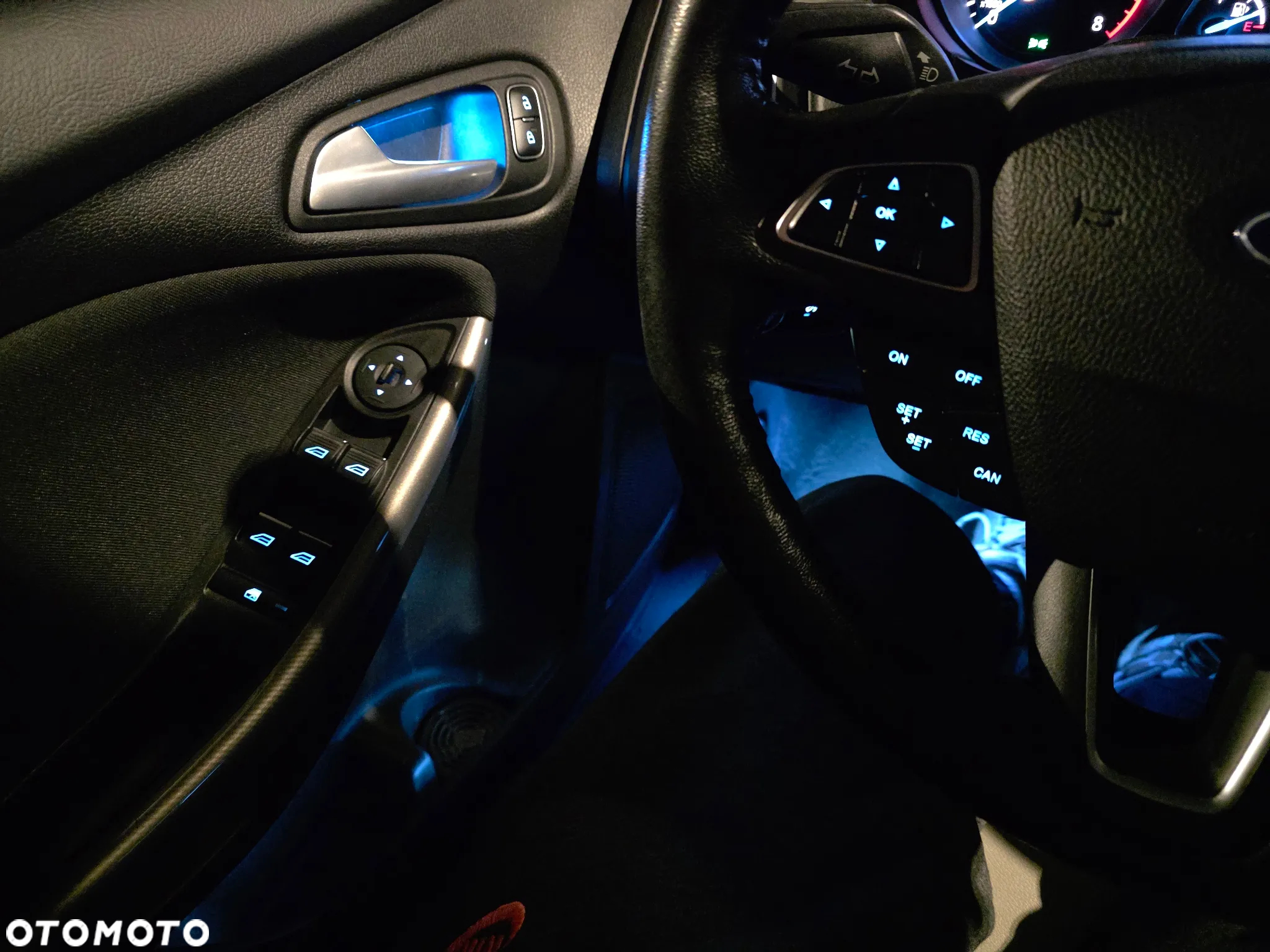 Ford Focus - 34
