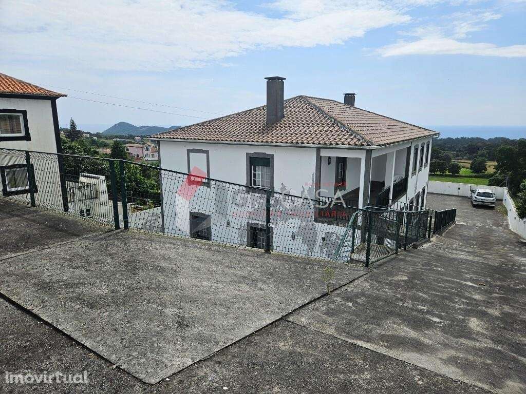 Venda Moradia - Grande imagem: 2/32