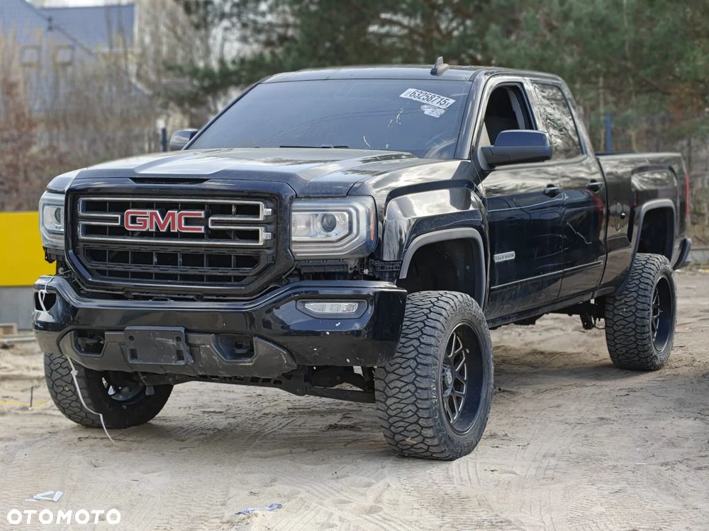 GMC Sierra - 9