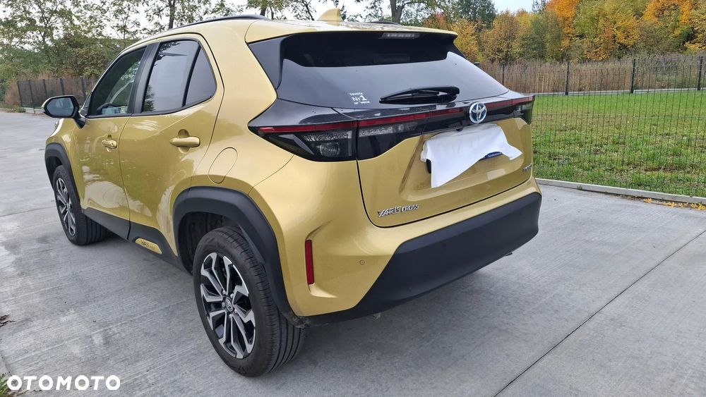 Toyota Yaris 2022 photo 3
