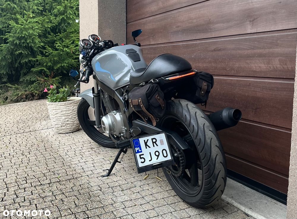 Suzuki GS - 8
