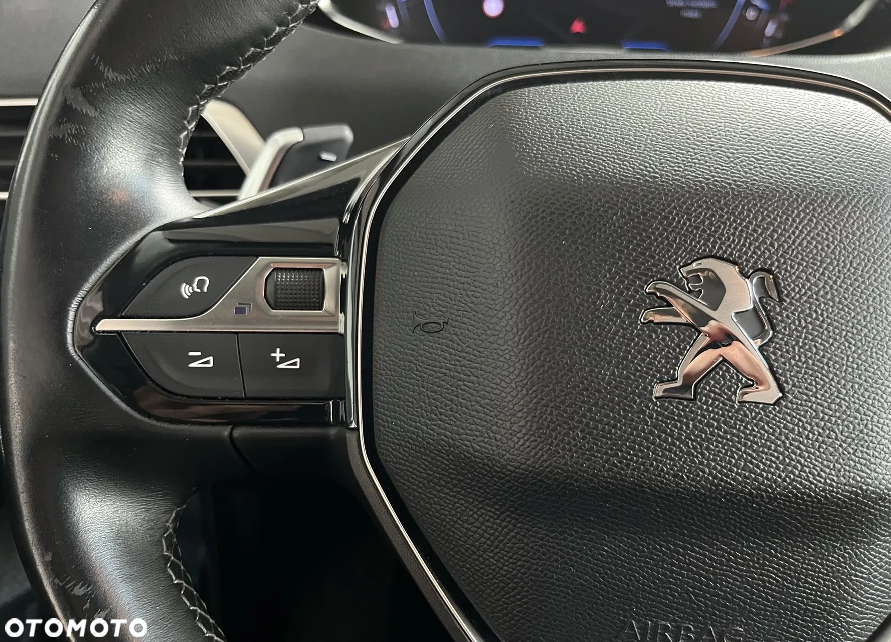 Peugeot 3008 1.2 PureTech Allure S&S EAT6 - 15