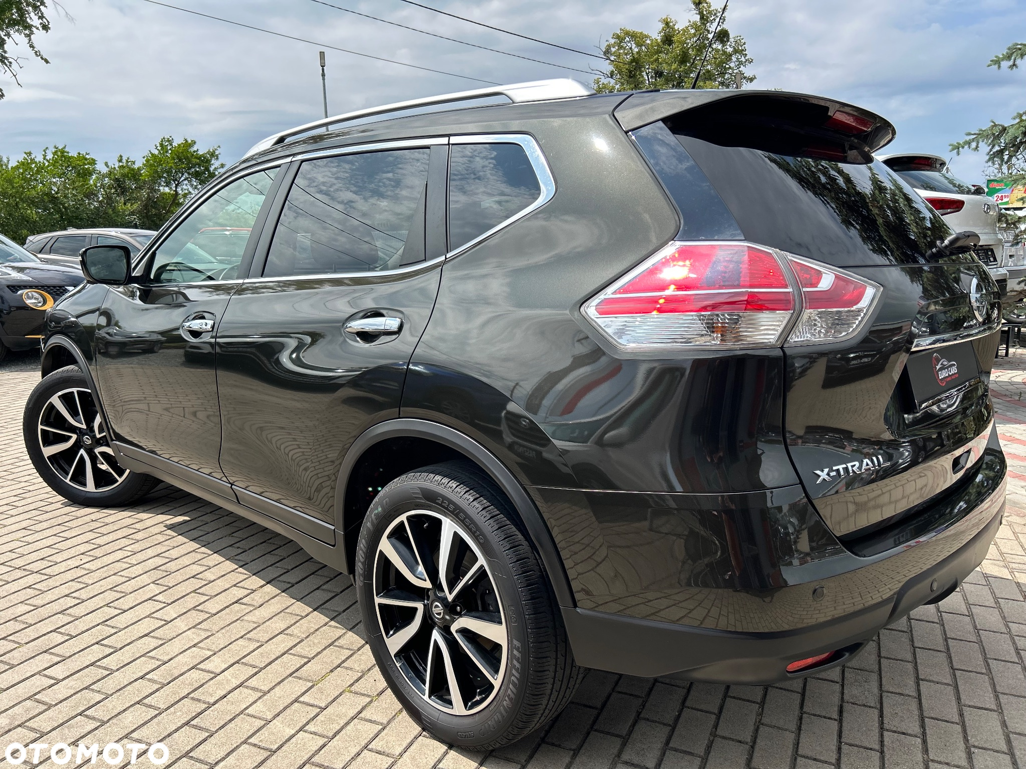 Nissan X-Trail 1.6 DIG-T 360 - 3