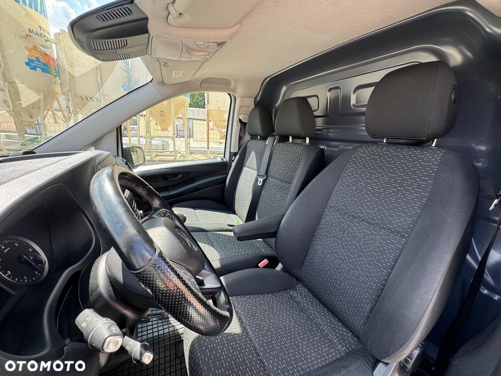 Mercedes-Benz Vito - 16