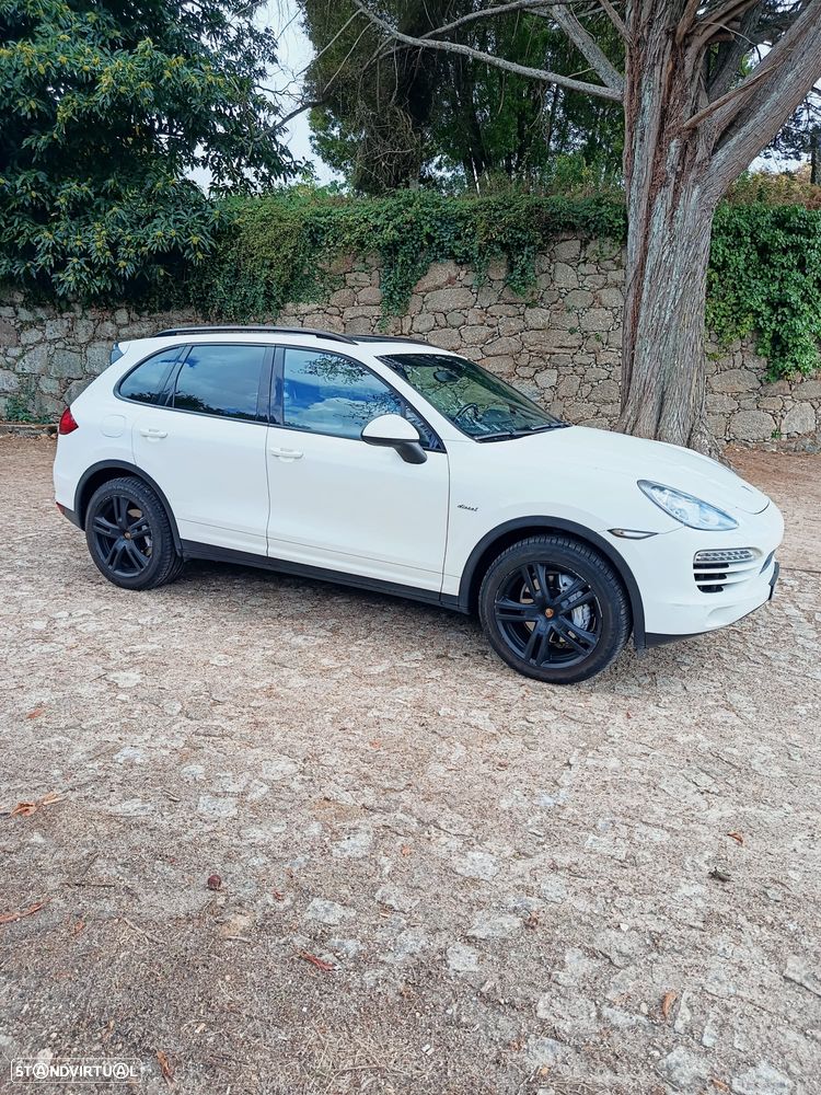Porsche Cayenne Tiptronic S - 12