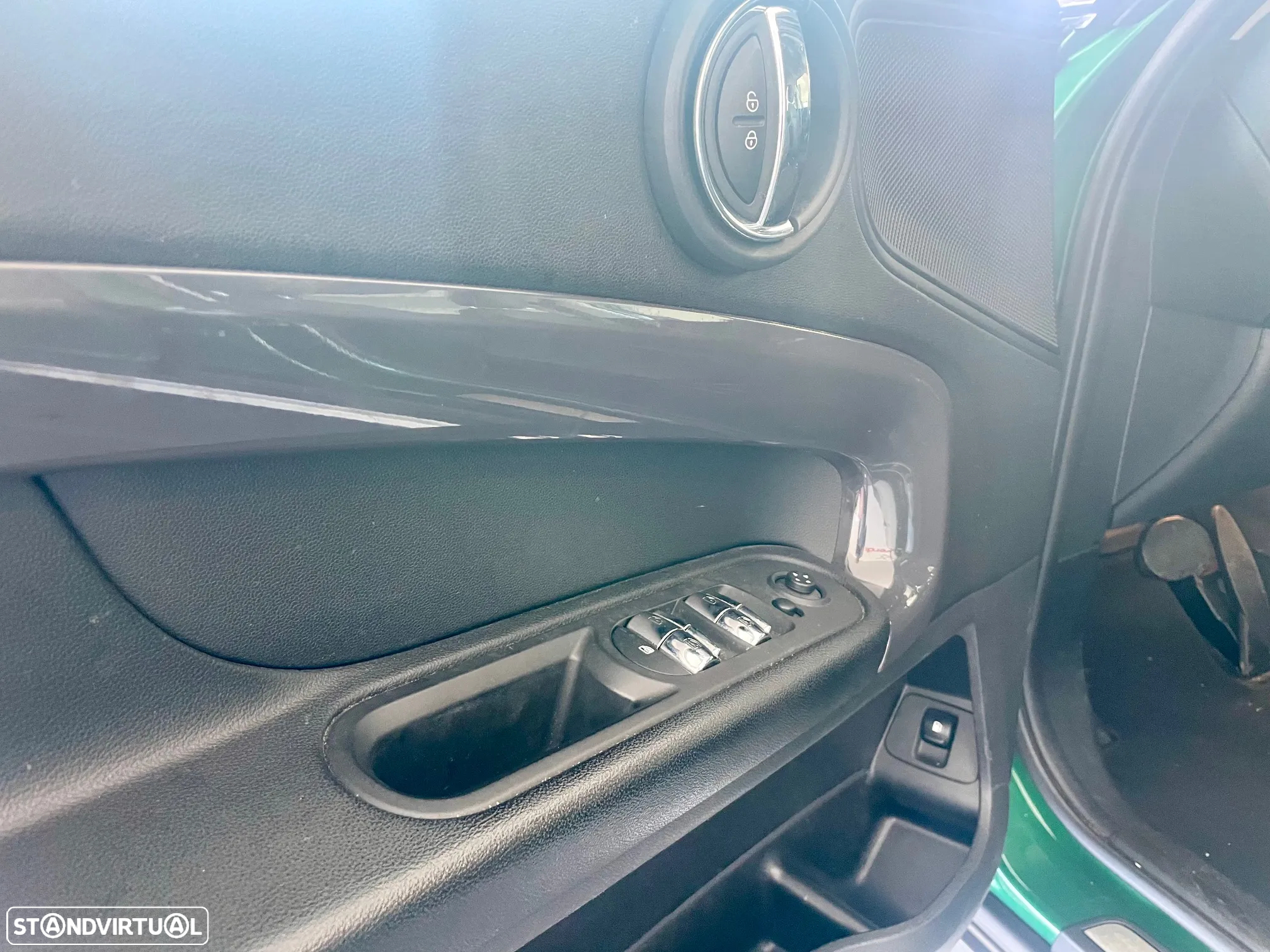 MINI Countryman Cooper SE ALL4 Auto - 12