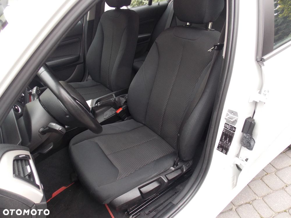 BMW Seria 1 - 20