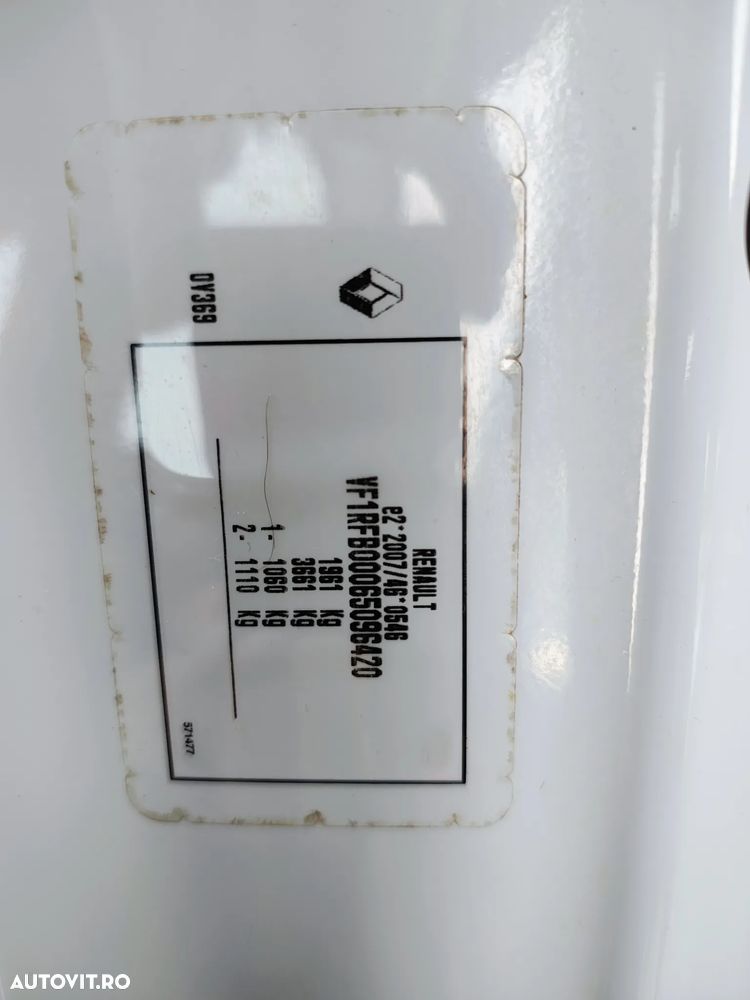 Renault Megane dCi 95 FAP Paris Business - 8