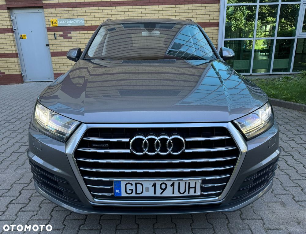 Audi Q7 - 16