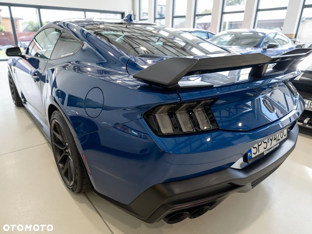 Ford Mustang - 3