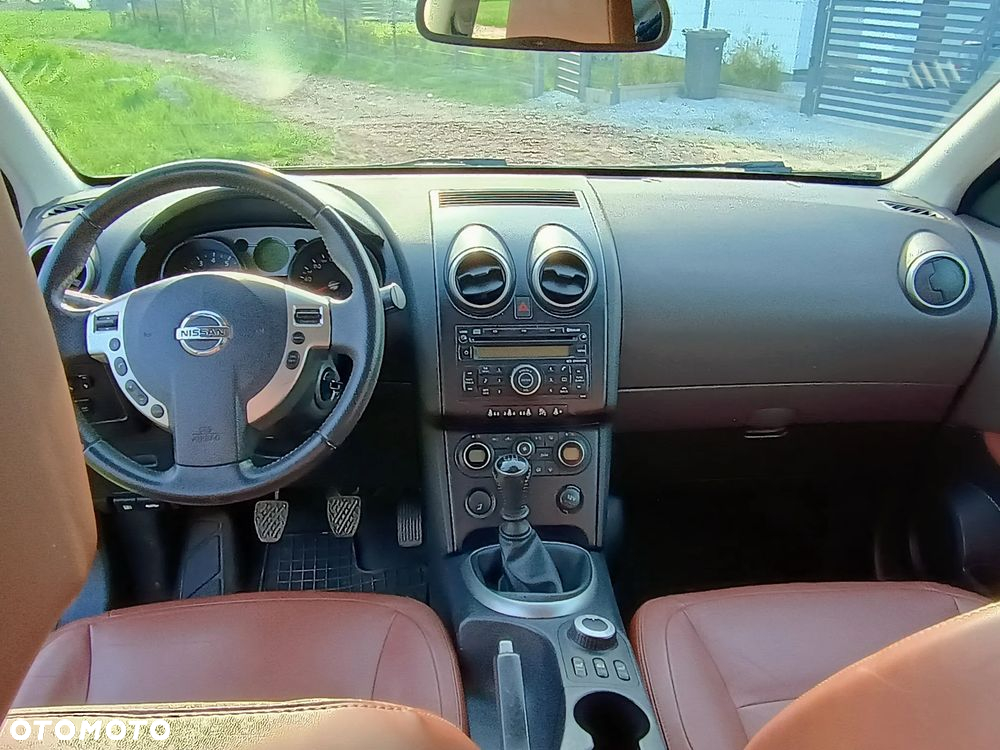 Nissan Qashqai 2.0 4x4 tekna - 10