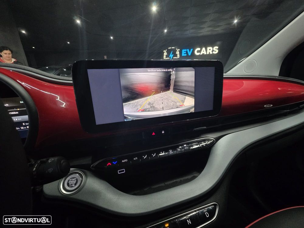 Fiat 500e 23,8kWh Red - 11