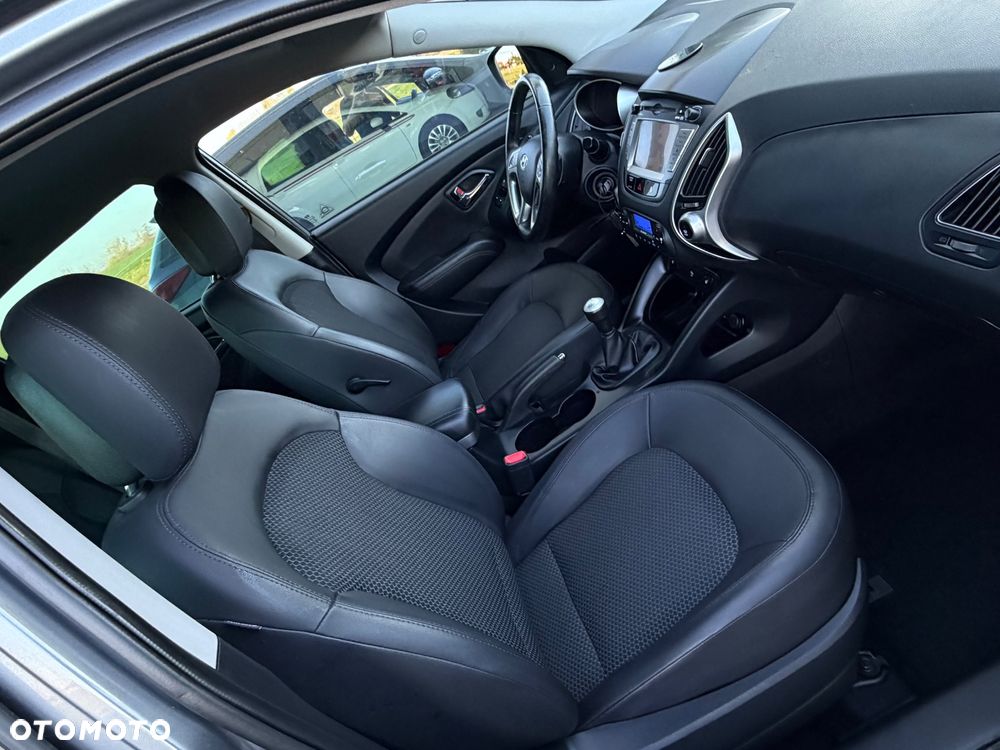Hyundai ix35 2.0 4WD Premium - 25