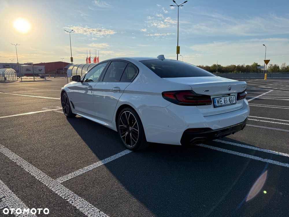 BMW Seria 5 540i xDrive mHEV M Sport sport - 7