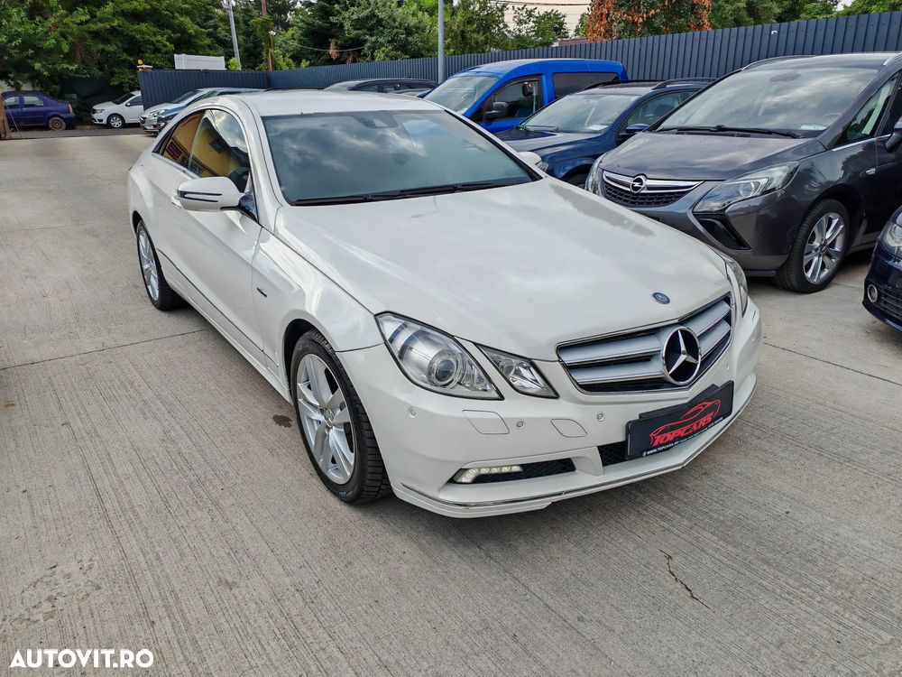 Mercedes-Benz E 250 CDI DPF Coupe BlueEFFICIENCY 7G-TRONIC Elegance - 2