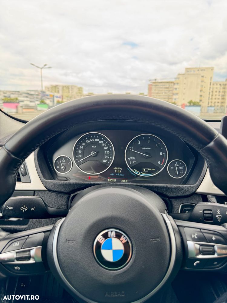 BMW Seria 3 320d EfficientDynamics Edition - 18