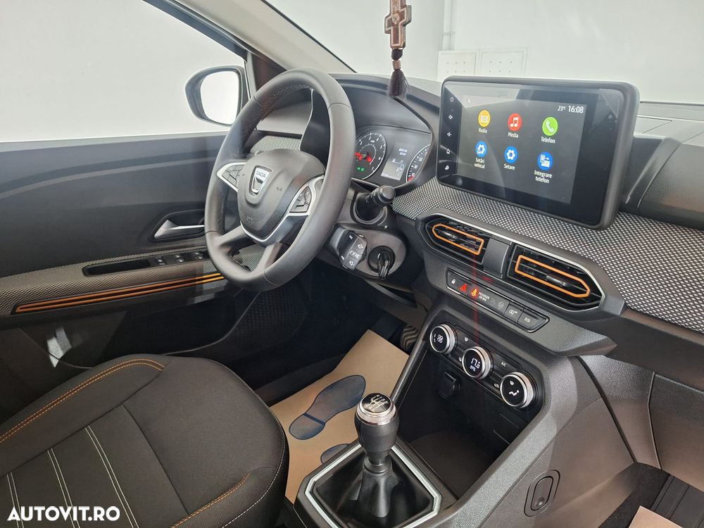 Dacia Sandero Stepway ECO-G 100 MT6 Expression - 28