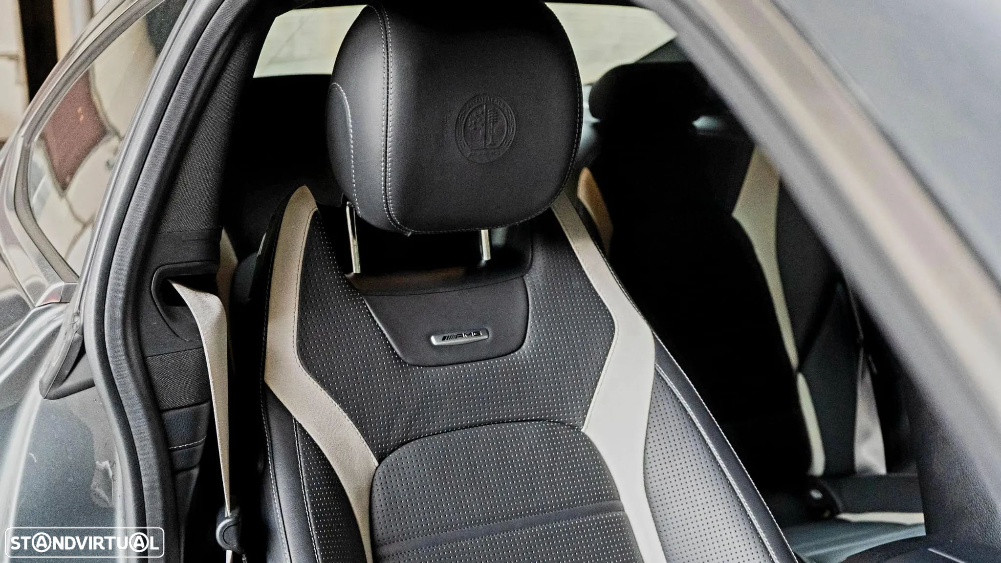 Mercedes-Benz C 63 AMG S Coupe Speedshift MCT 9G - 35