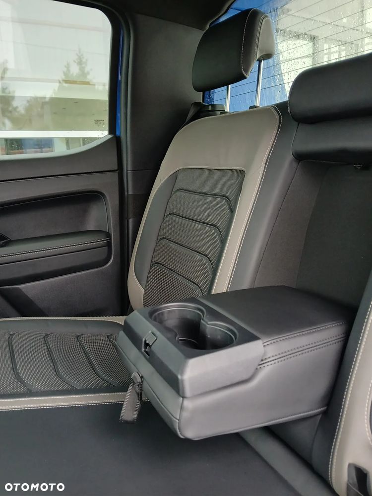 Volkswagen Amarok 3.0 V6 TDI 4Mot Aventura - 27