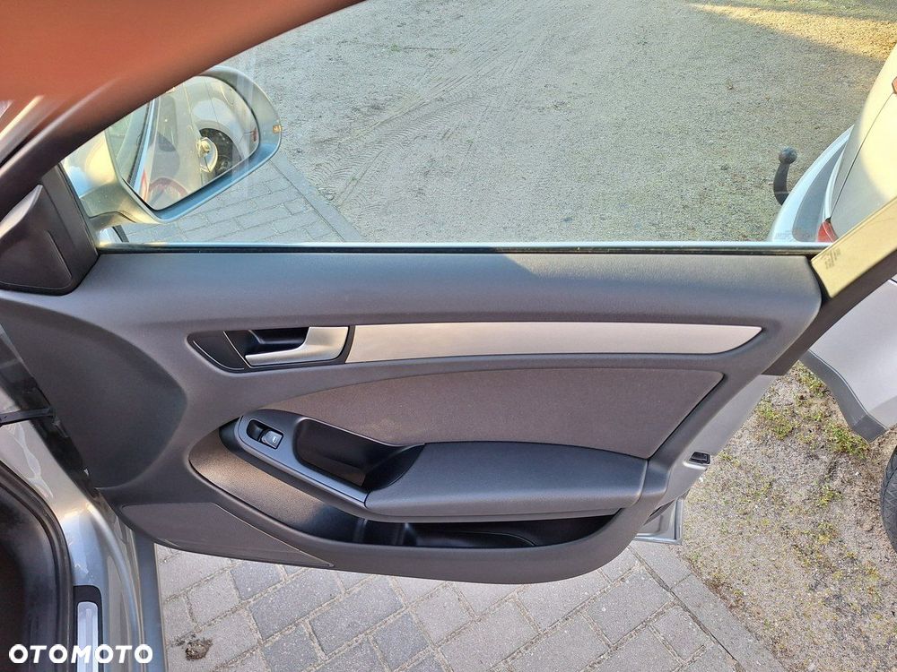 Audi A4 Avant 1.8 TFSI Ambiente - 20